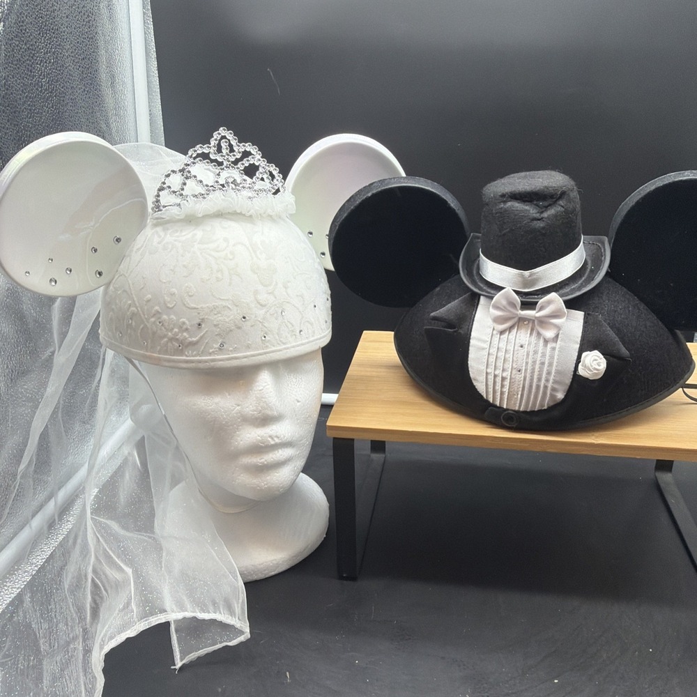 Disney Parks Mickey & Minnie Mouse Wedding Ear Hat Headband Set Bride Groom
